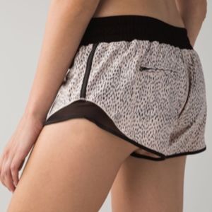 Hotty hot lululemon shorts